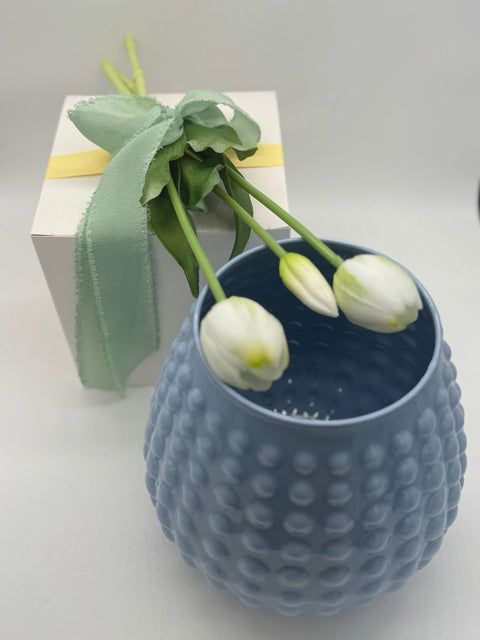 NON SOLO PELTRO VASO IN VETRO COLORATO CON 3 TULIPANI BIANCHI H 20 CM CARTA DA ZUCCHERO