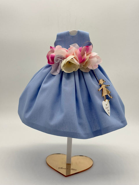 SARA'S IDEA BIG DOLLS VESTITINO IN COTONE CON CINTURA DI FIORI E BAMBOLINA IN PEXY  H24 COLORE CARTA DA ZUCCHERO CON SCATOLA ARMADIO